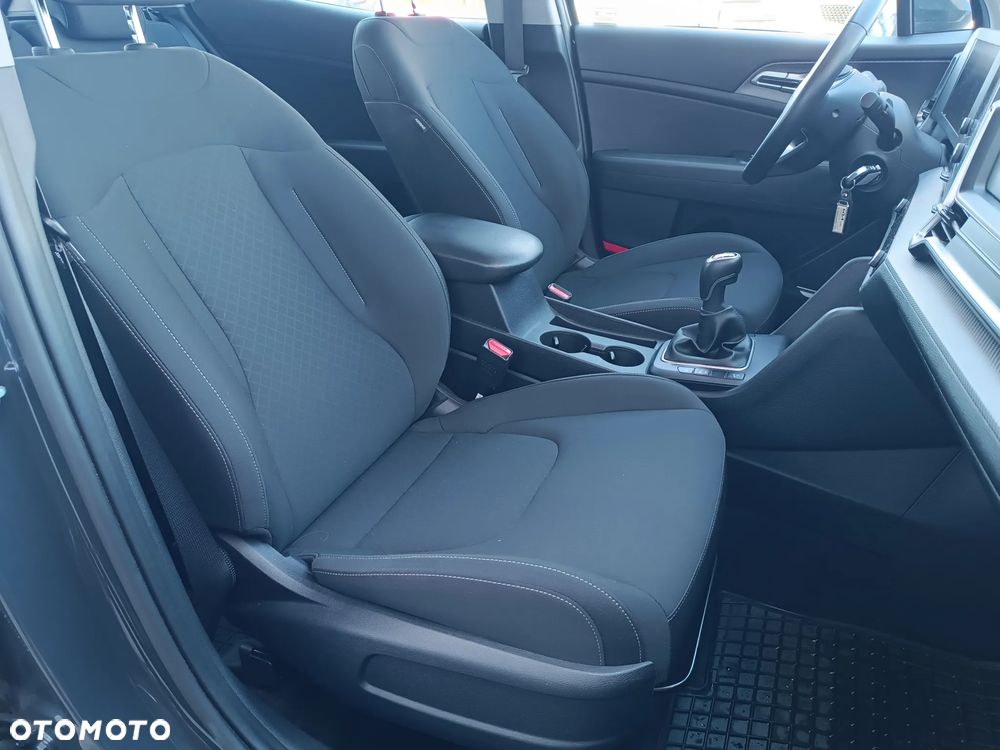 Kia Sportage - 10