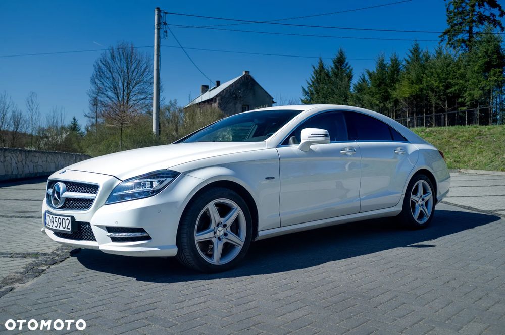 Mercedes-Benz CLS 500 4-Matic BlueEff - 3