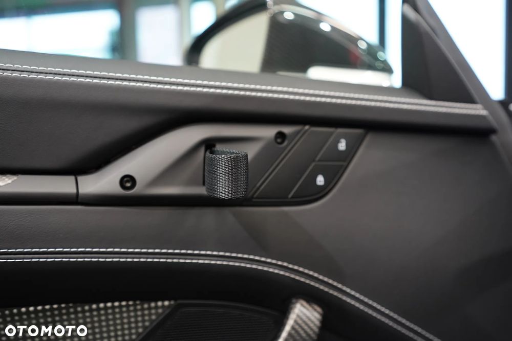 Porsche 911 GT3 RS - 16