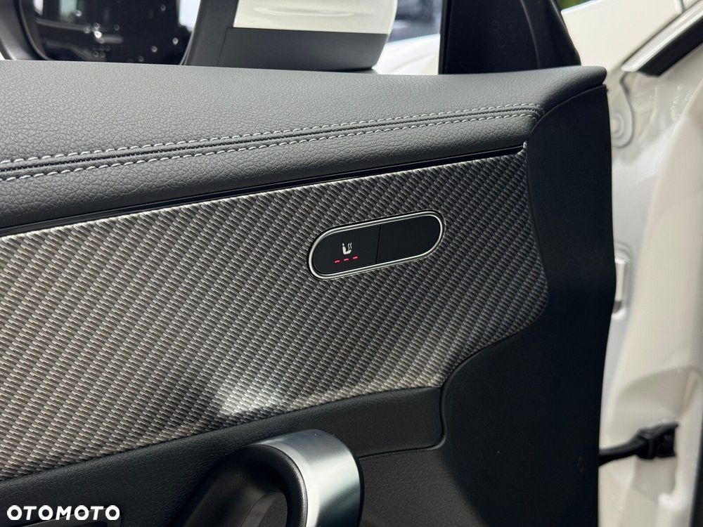 Mercedes-Benz CLA - 22