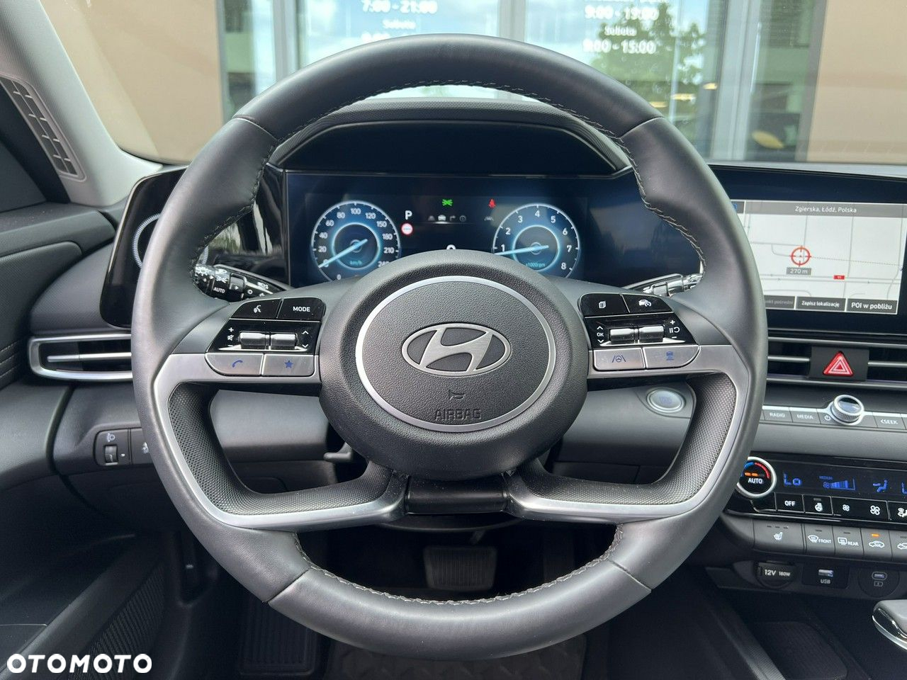 Hyundai Elantra - 17