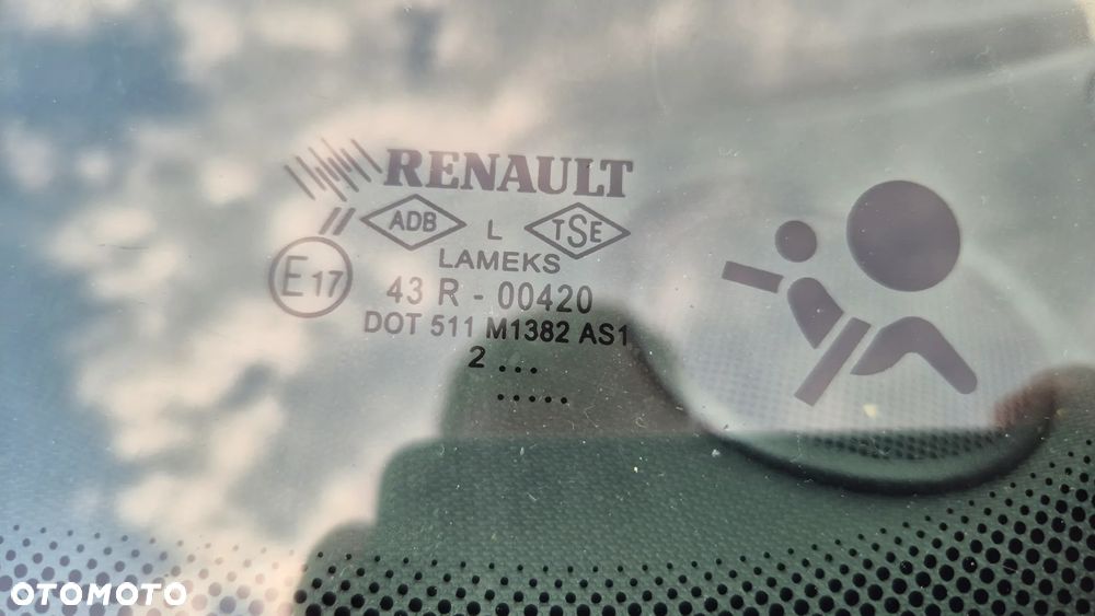 Renault Clio - 21