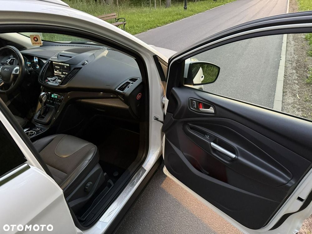 Ford Kuga - 30