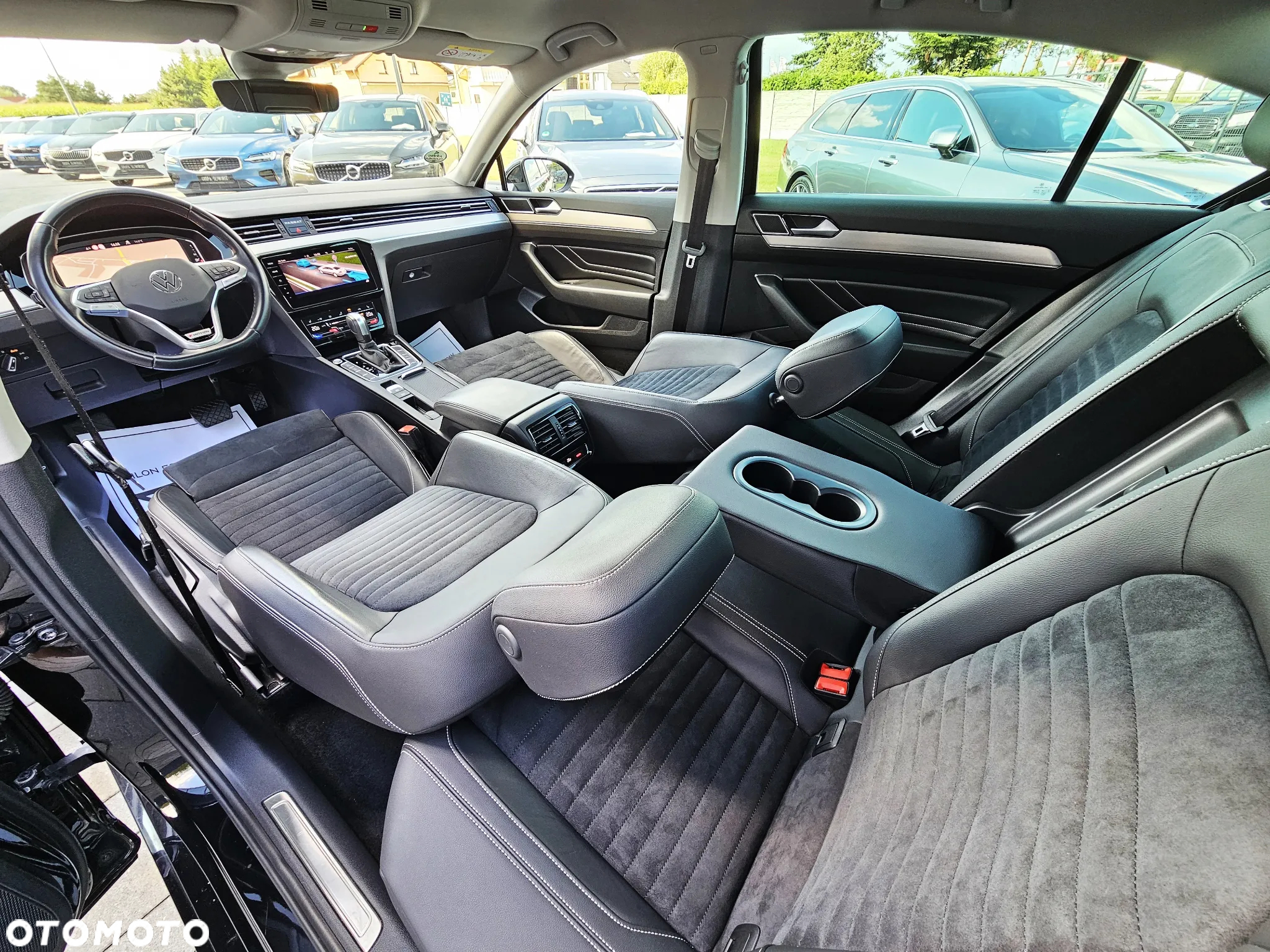 Volkswagen Passat 2.0 TSI 4Mot Elegance DSG - 17
