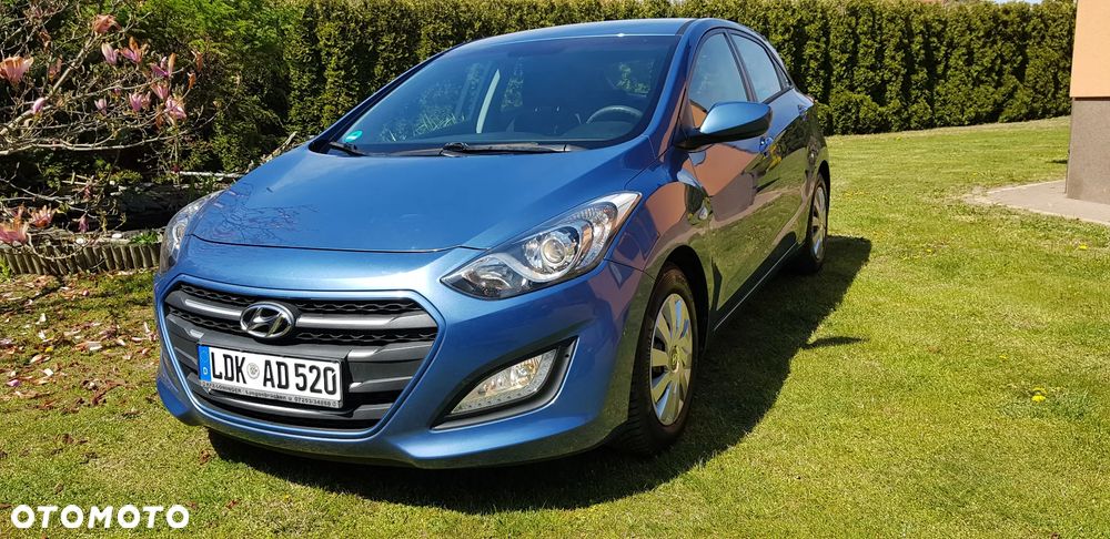 Hyundai i30 blue 1.4 Classic - 1