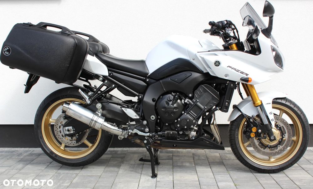 Yamaha FZ8 - 5