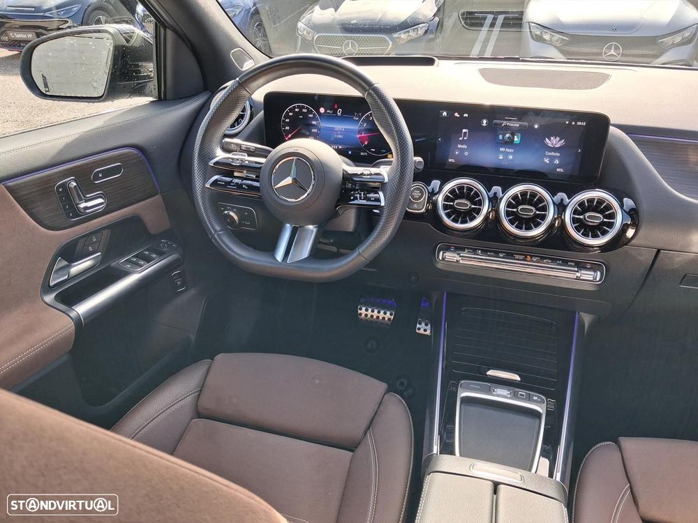 Mercedes-Benz GLA 200 AMG Line - 17