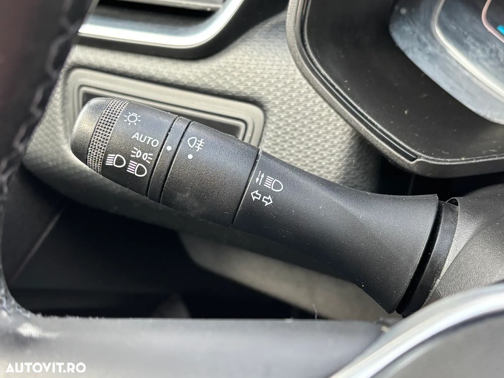 Renault Clio E-TECH 140 BUSINESS EDITION - 25