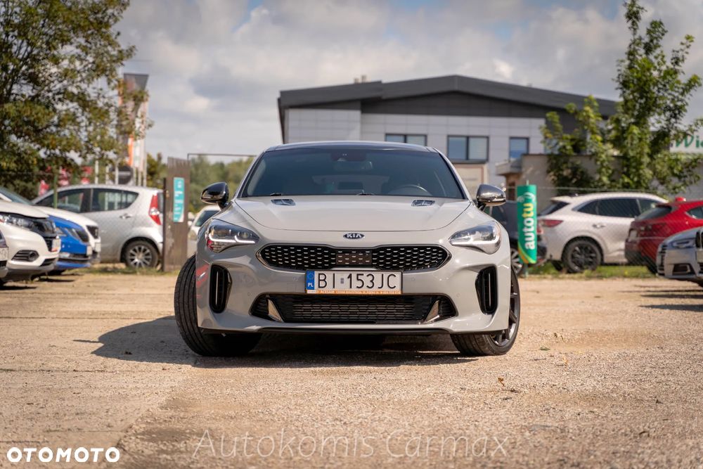 Kia Stinger 3.3 T-GDI V6 GT AWD - 3