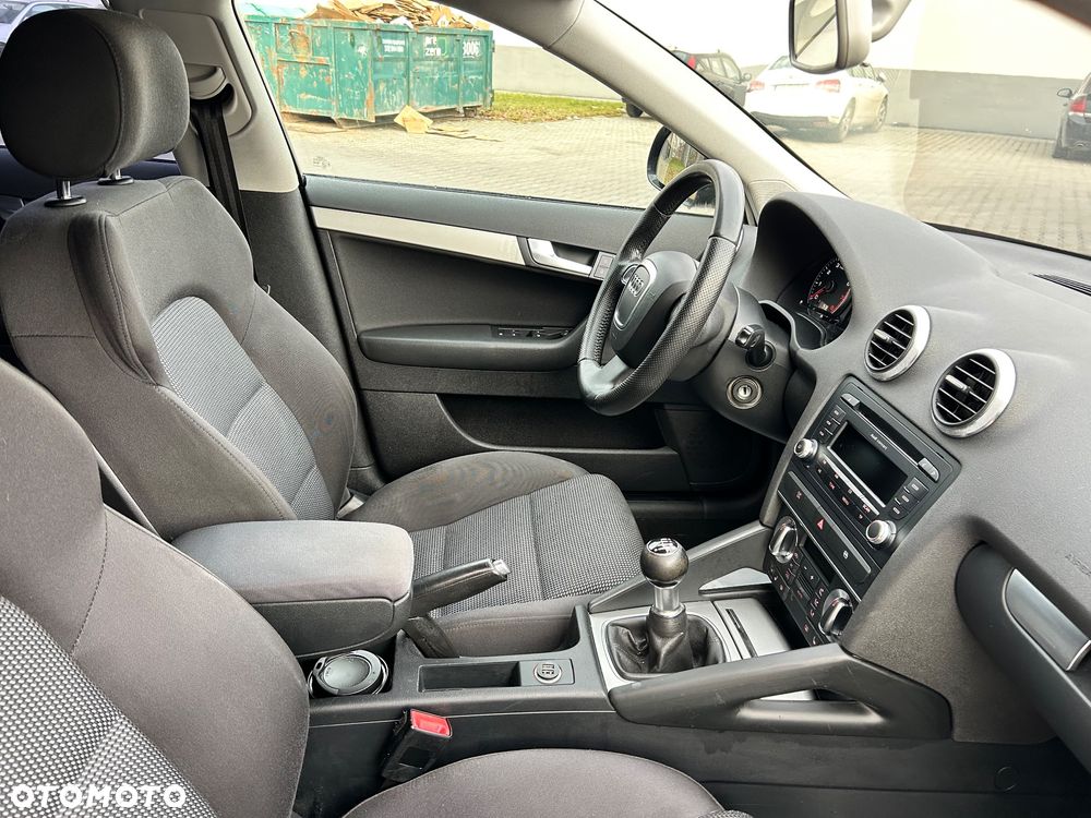 Audi A3 Sportback 1.8 TFSI Ambition - 12