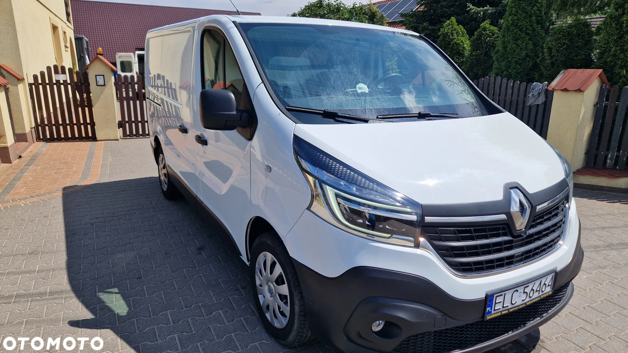 Renault Trafic - 15