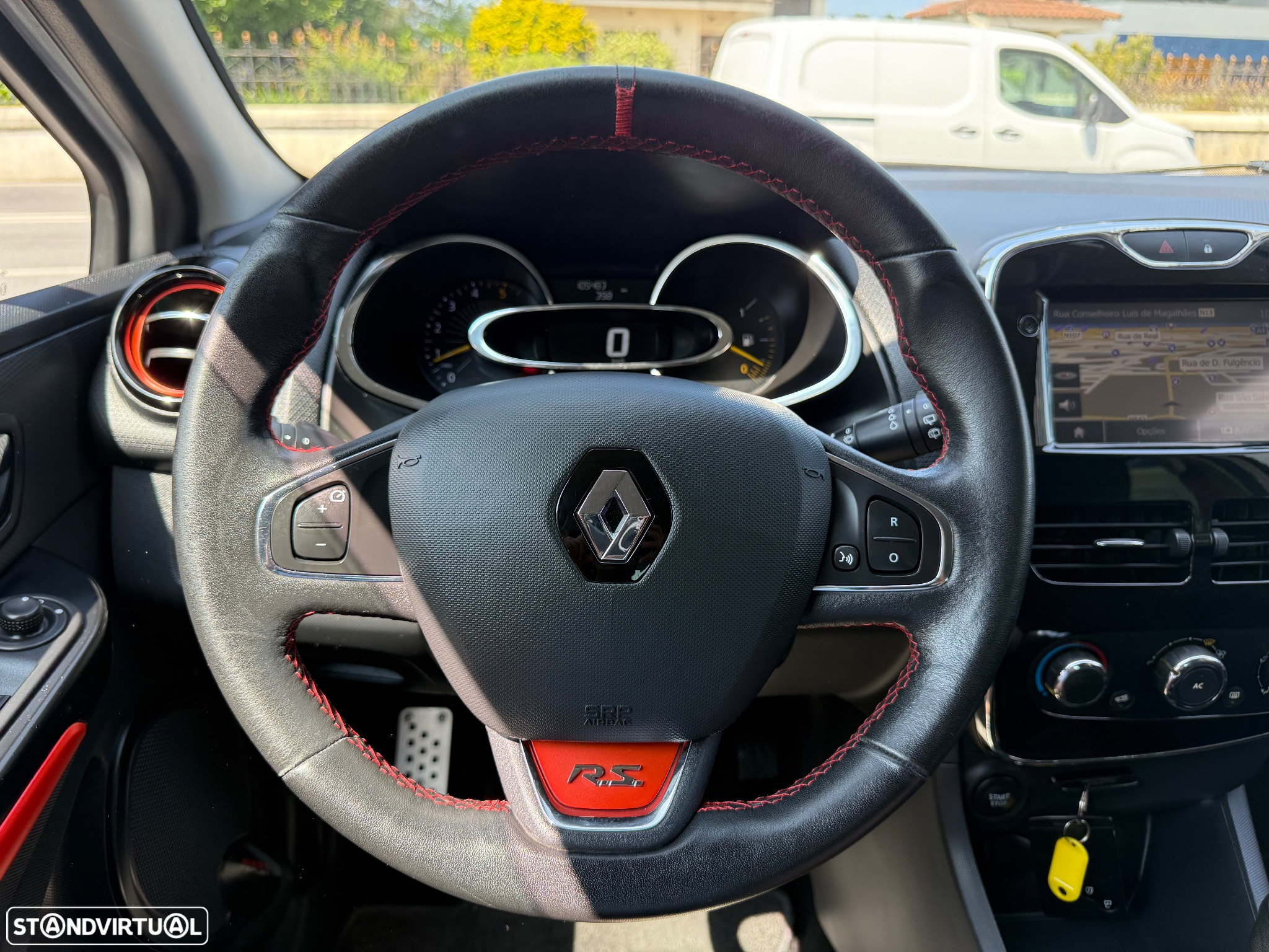 Renault Clio 1.5 dCi Dynamique S - 20