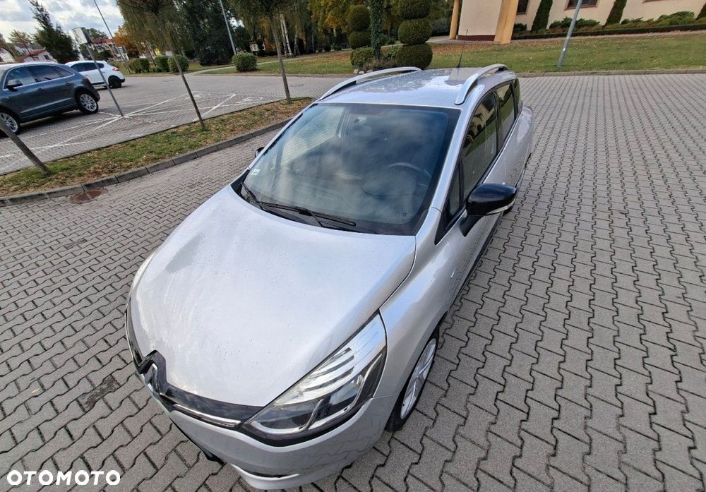 Renault Clio - 4