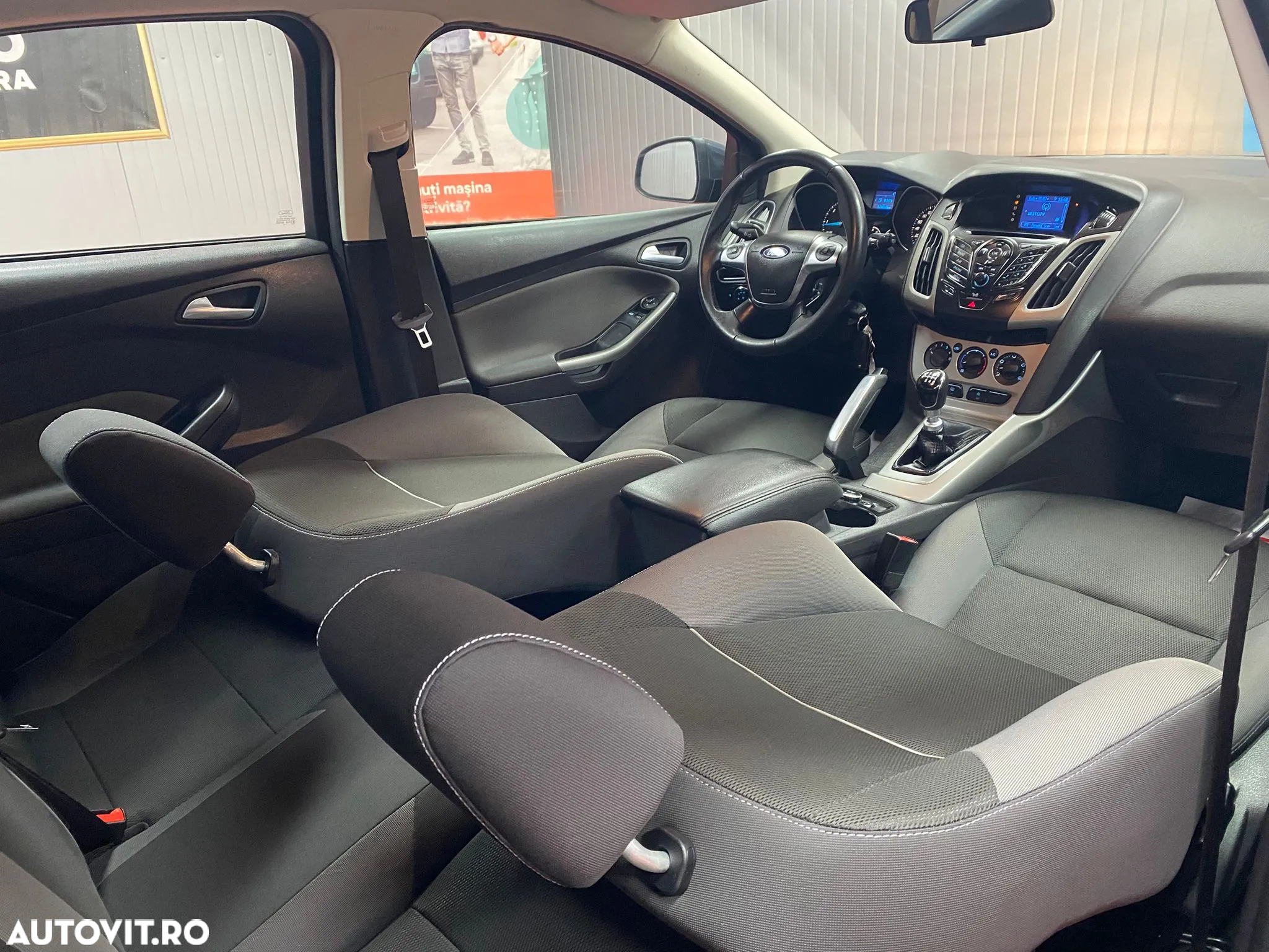 Ford Focus - 15