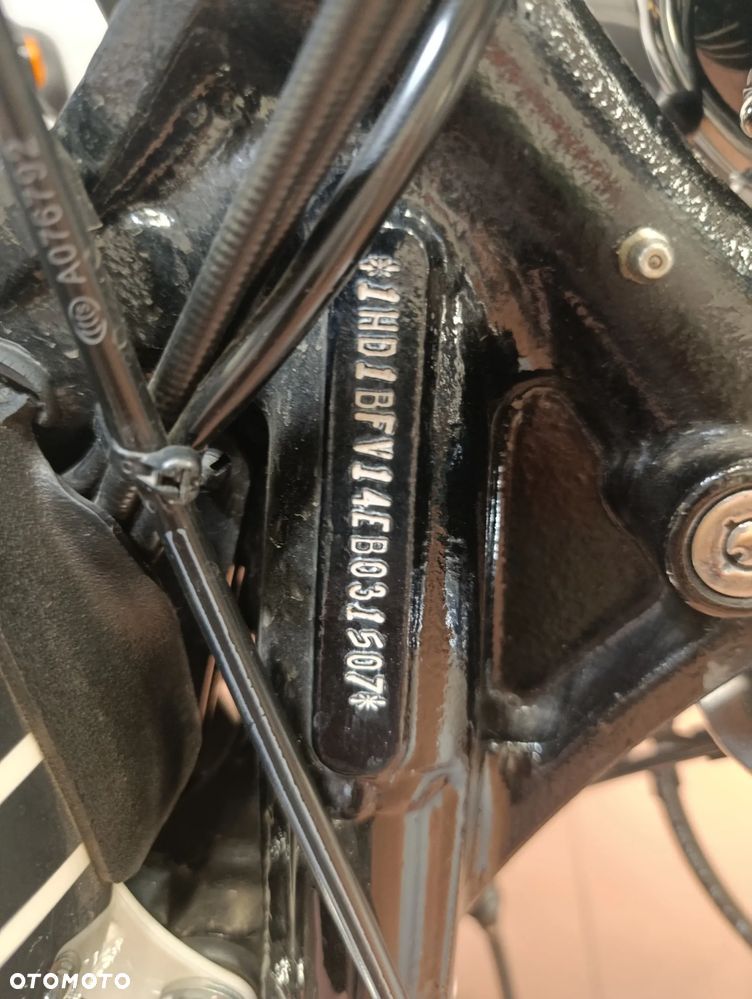 Harley-Davidson FXSB Breakout - 17