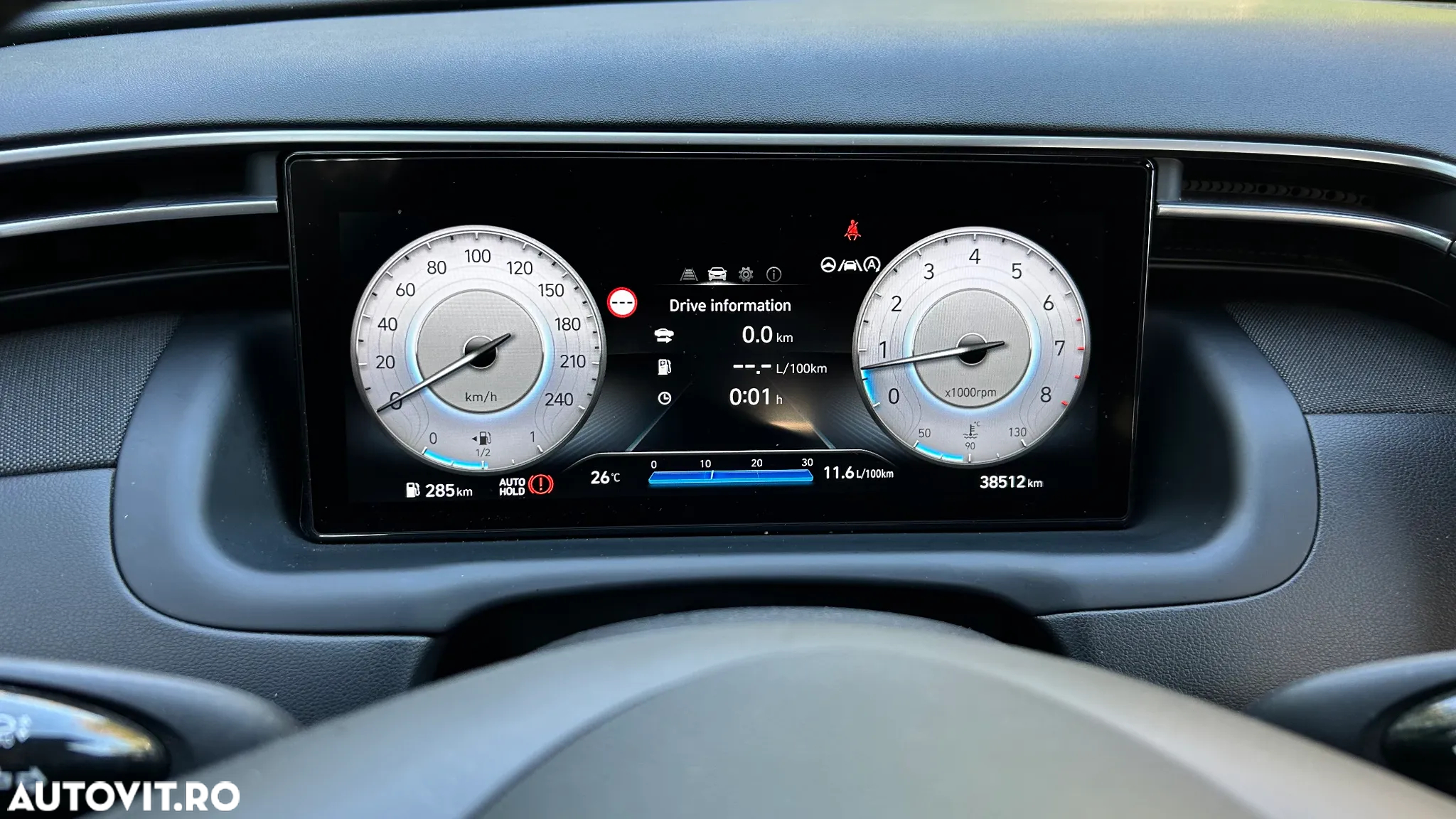 Hyundai Tucson 1.6 l 150 CP 2WD 6MT Style+ - 14
