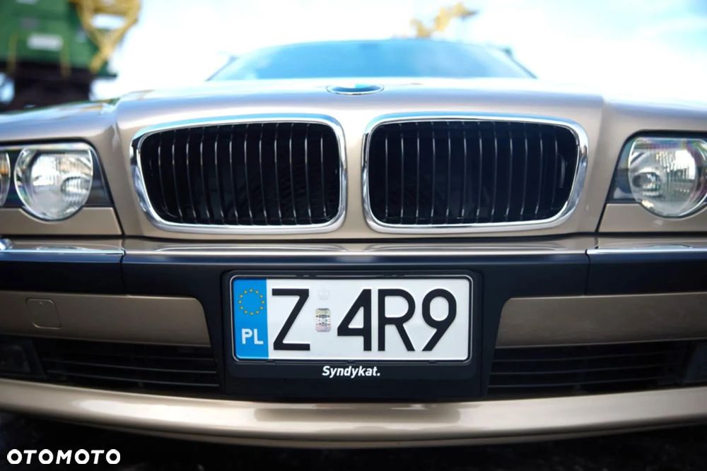 BMW Seria 7 - 33