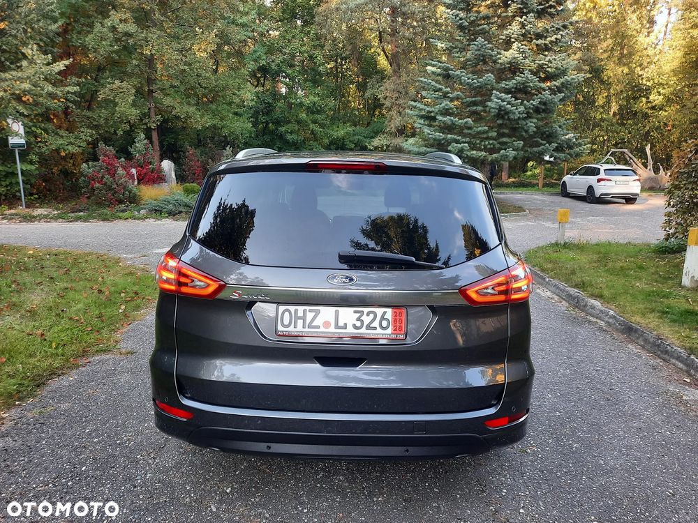 Ford S-Max - 9