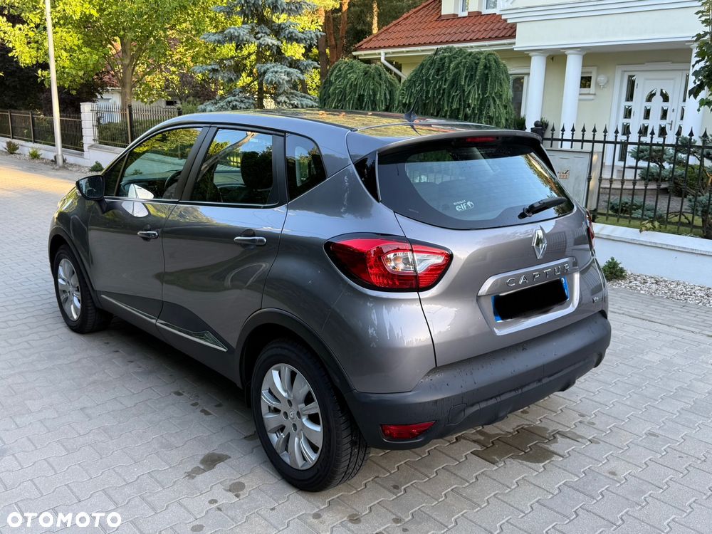 Renault Captur 0.9 Energy TCe Life EU6 - 15