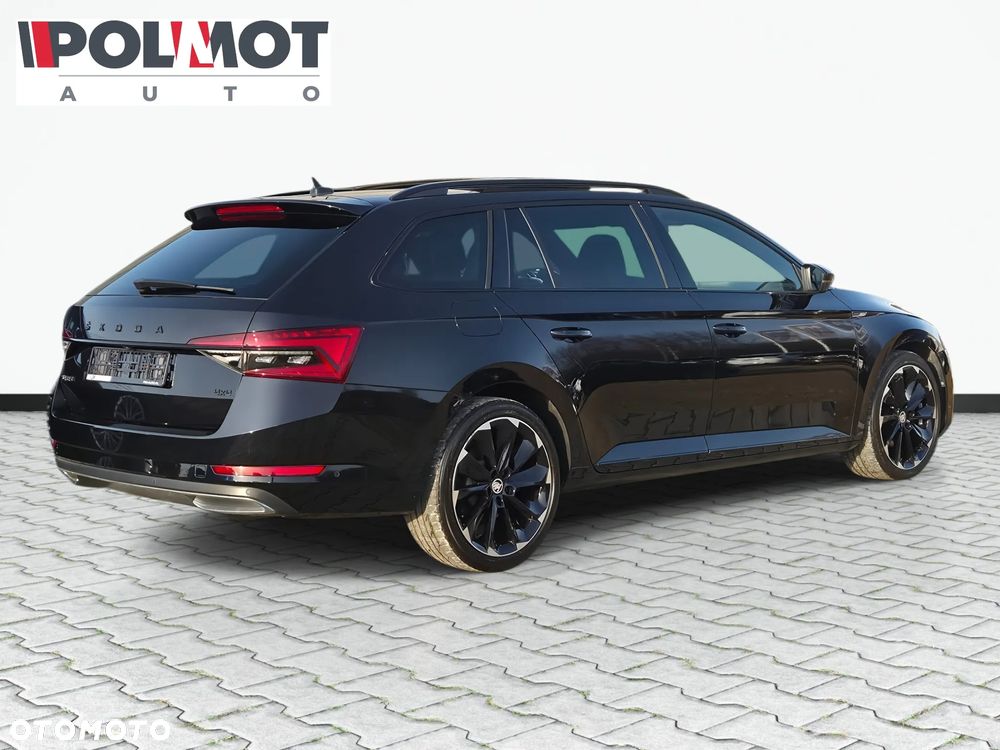 Skoda Superb 2.0 TDI SCR 4x4 Sportline DSG - 10