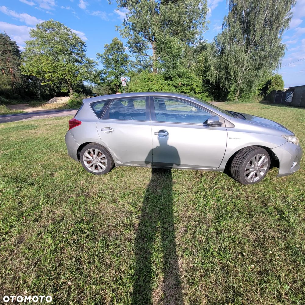 Toyota Auris - 14
