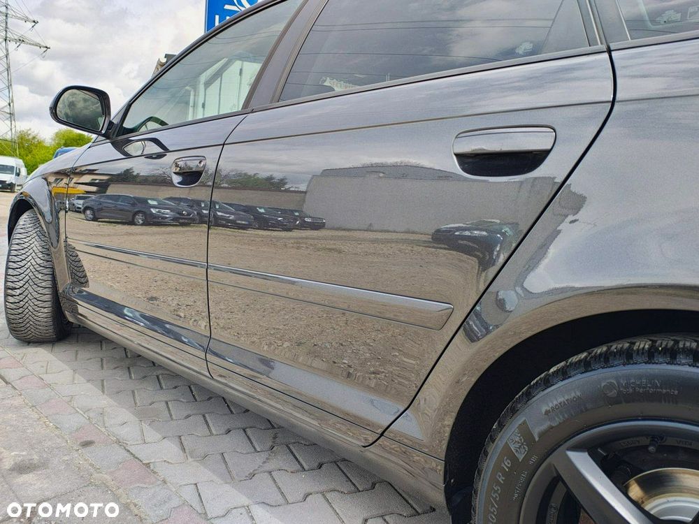Audi A3 Sportback 1.4 TFSI Attraction - 40