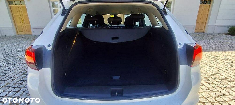 Opel Astra - 2