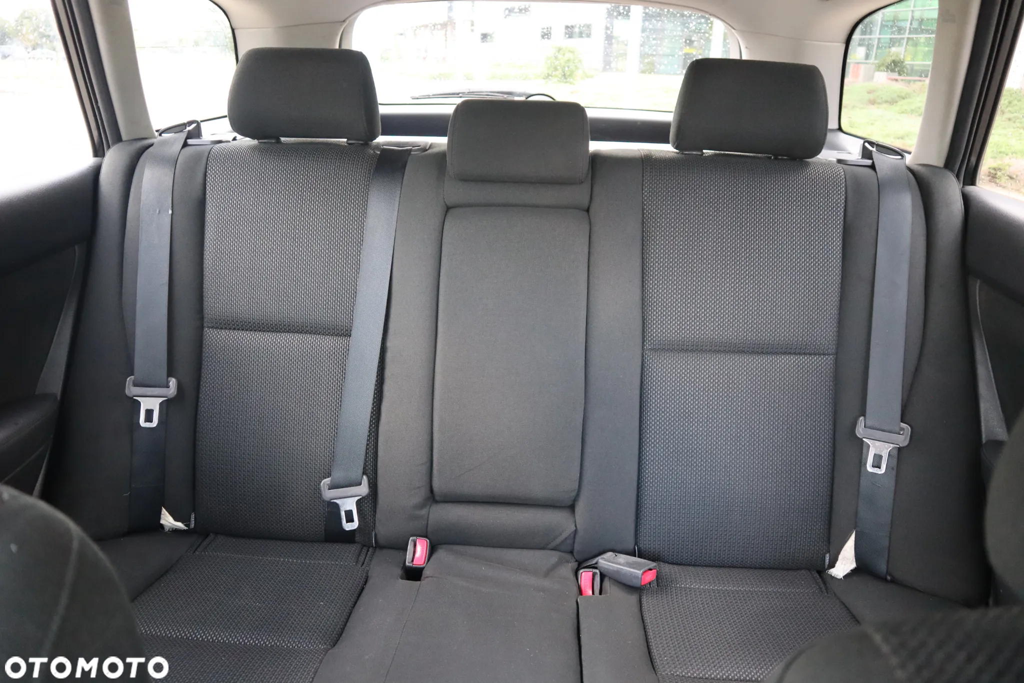 Toyota Avensis 2.0 D-4D Combi - 13
