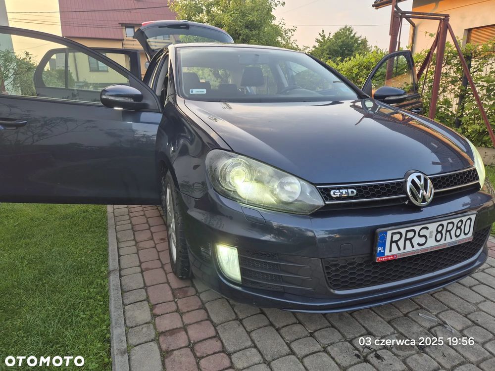 Volkswagen Golf 2.0 TDI Comfortline - 10