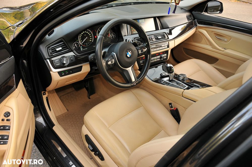 BMW Seria 5 525d xDrive - 10