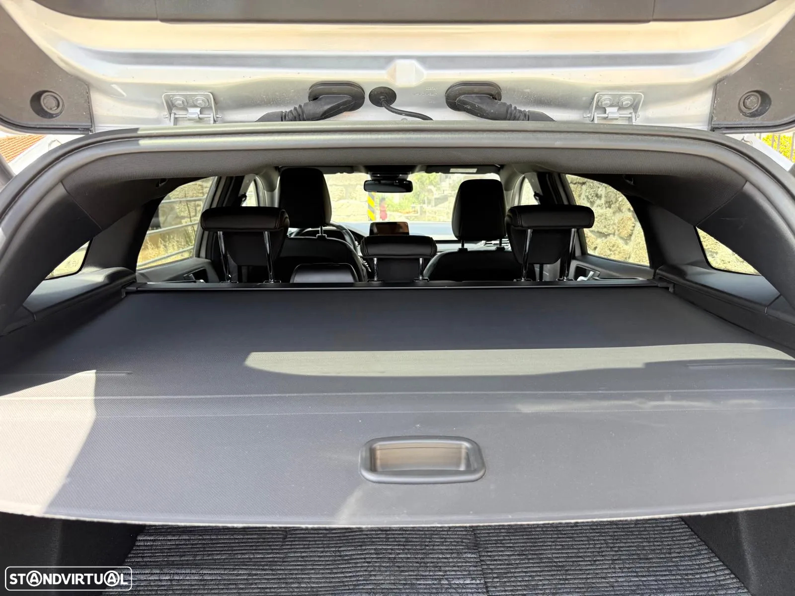Ford Focus SW 1.0 EcoBoost MHEV ST-Line - 19