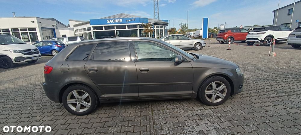 Audi A3 Sportback 1.4 TFSI S tronic Attraction - 2