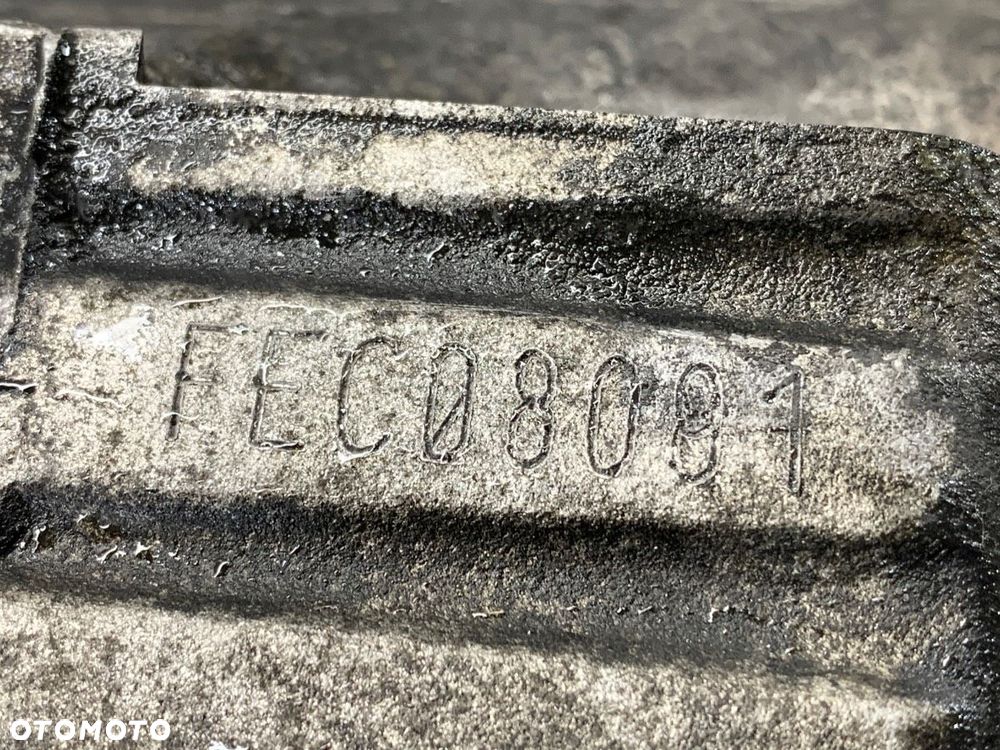 SKRZYNIA BIEGÓW  AUDI A4 B6 Avant (8E5) 2000 - 2005 1.9 TDI 96 kW [130 KM] olej napędowy 2001 - - 8