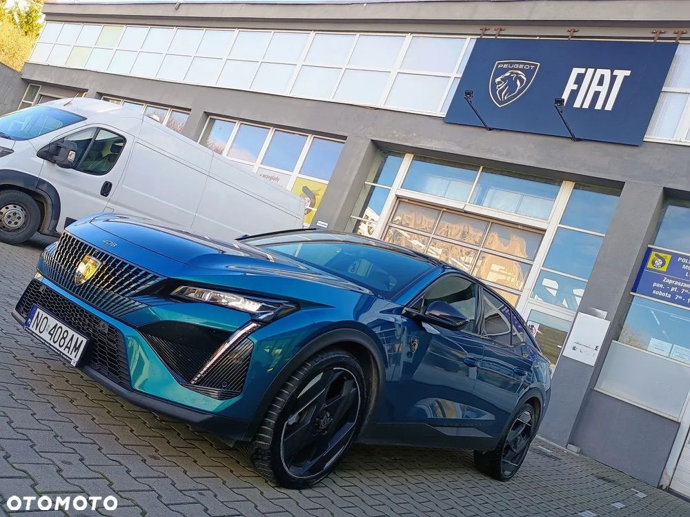 Peugeot 408 - 1