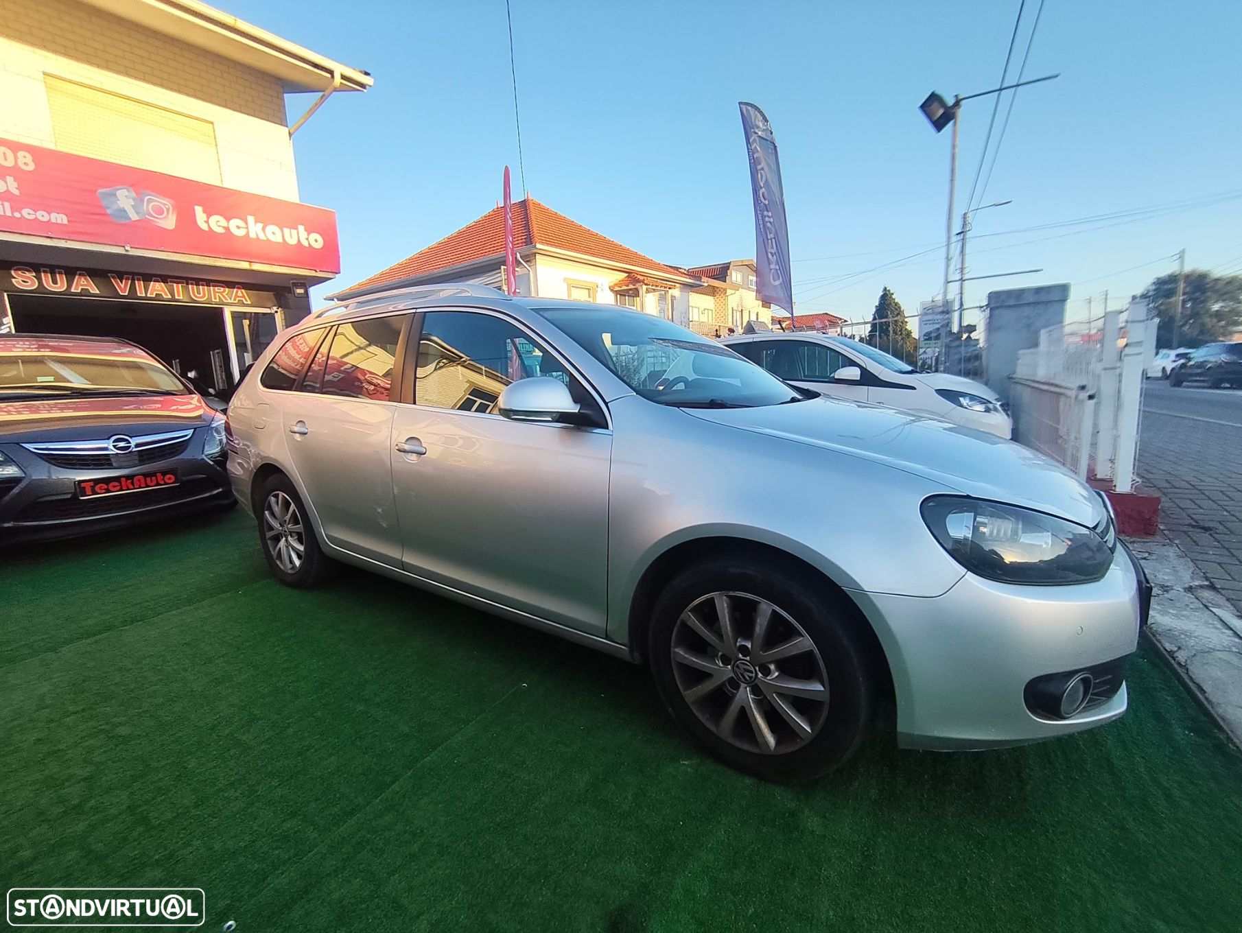 VW Golf Variant 1.6 TDi Confortline - 6