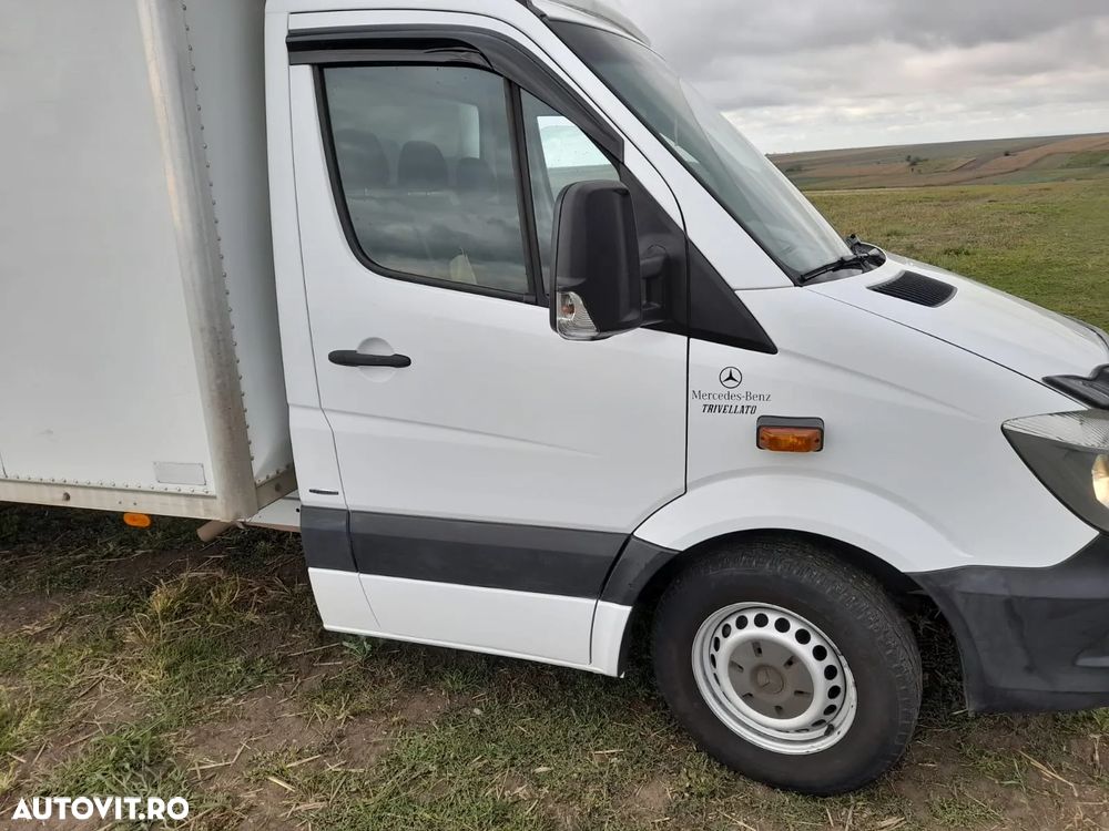 Mercedes-Benz Sprinter - 11