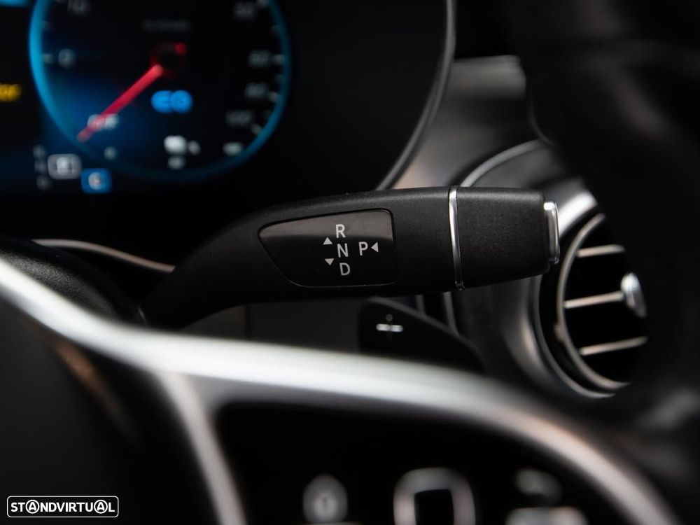 Mercedes-Benz GLC 300 de 4Matic - 23