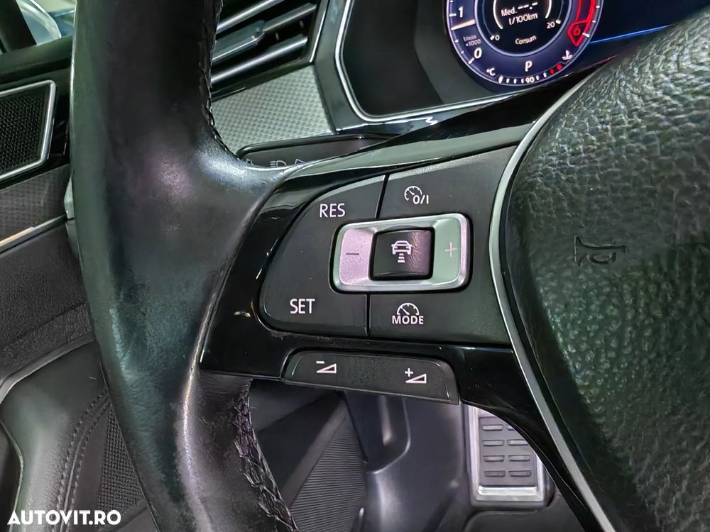 Volkswagen Passat Alltrack 2.0 TDI SCR 4Motion DSG (BMT) - 24