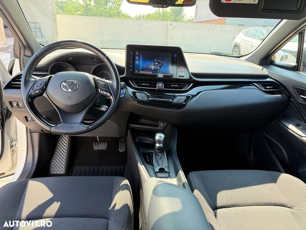 Toyota C-HR Business-Edition - 10