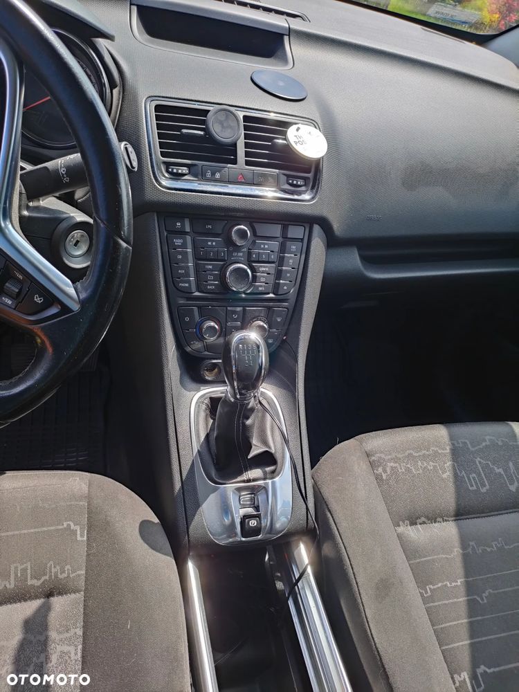Opel Meriva - 9