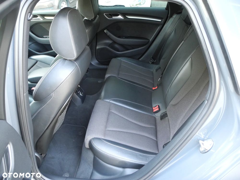 Audi A3 Sportback - 21