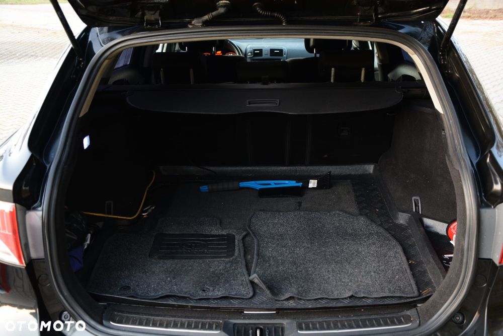 Toyota Avensis 1.8 Sol plus NAVI - 22