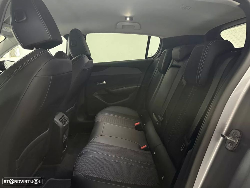 Peugeot 308 180 e-EAT8 Allure Pack - 21