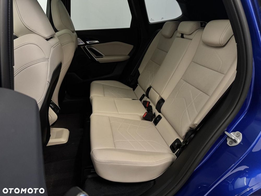 BMW X1 - 23