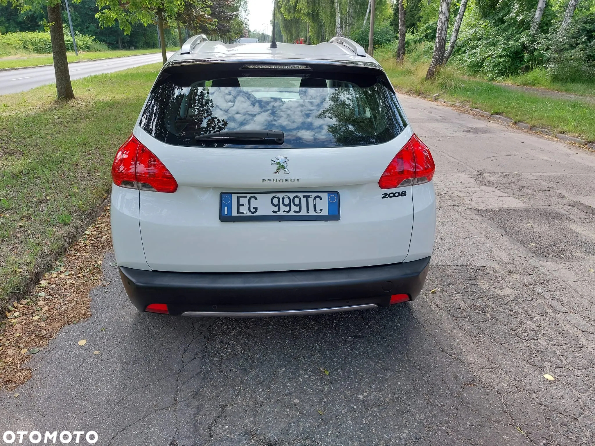 Peugeot 2008 PureTech 82 Allure - 18
