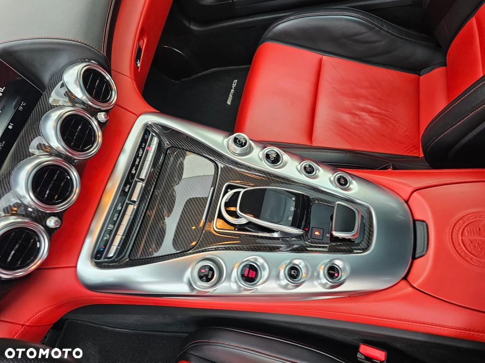Mercedes-Benz AMG GT S Speedshift 7G-DCT - 26