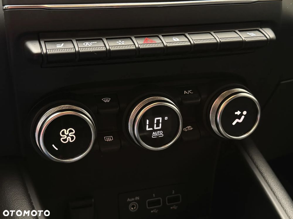 Renault Captur - 31