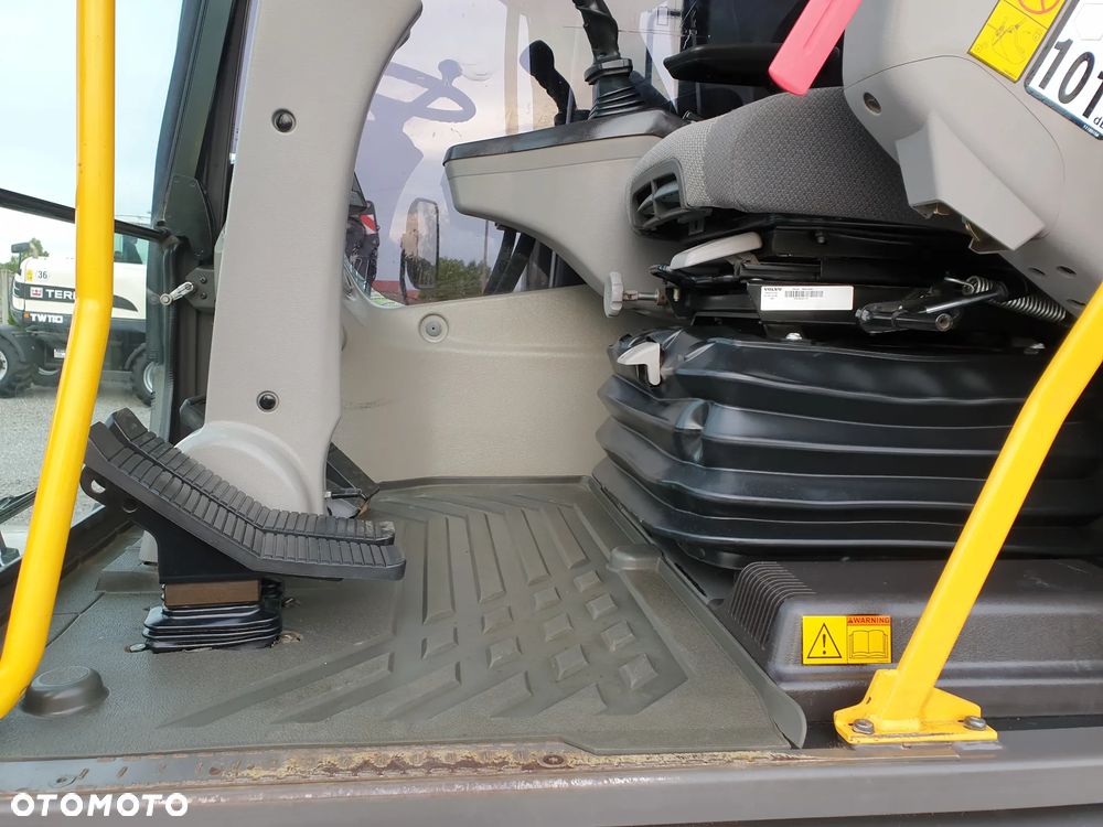 Volvo EW140D ROTOTILT/SZCZYPCE SPROWADZONA SUPER STAN - 16