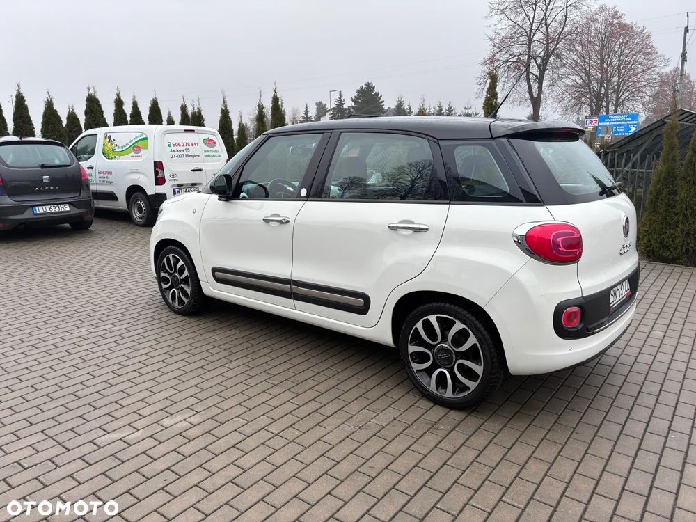 Fiat 500L 1.4 16V Opening Edition - 4