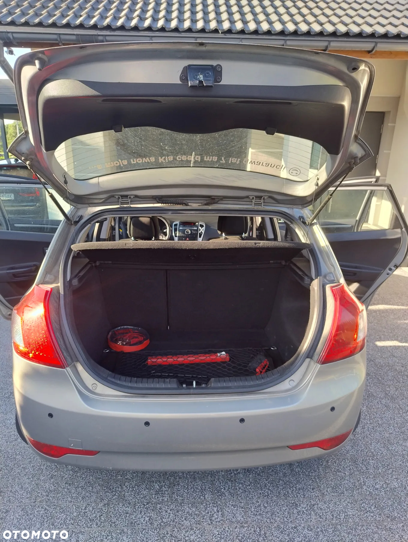 Kia Ceed - 10
